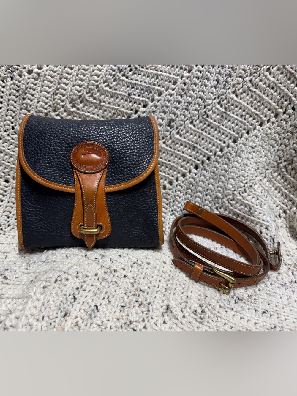 Vintage Dooney & Bourke Small Essex Crossbody
